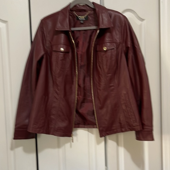 Faux leather jacket,w pockets., lined inside - Picture 2 of 5